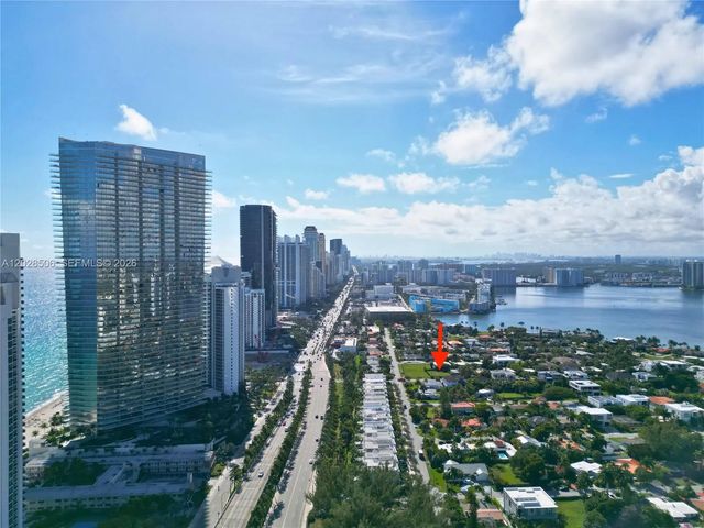 4 of 8 - 212 189th Street, Sunny Isles Beach, FL