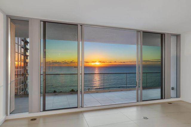 3 of 33 - 153 N Seabreeze Boulevard #1001, Fort Lauderdale, FL