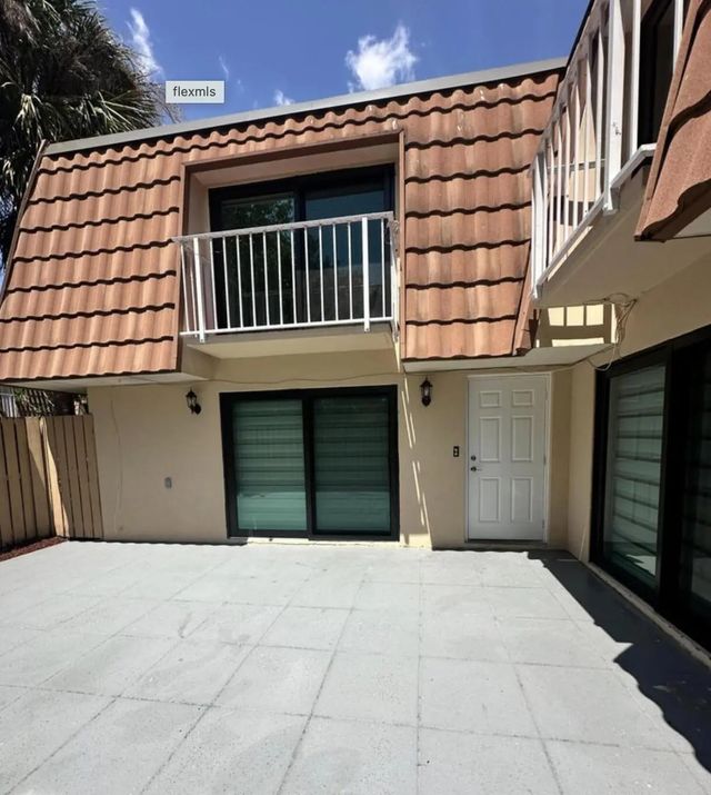 2 of 14 - 507 Green Springs Place, West Palm Beach, FL