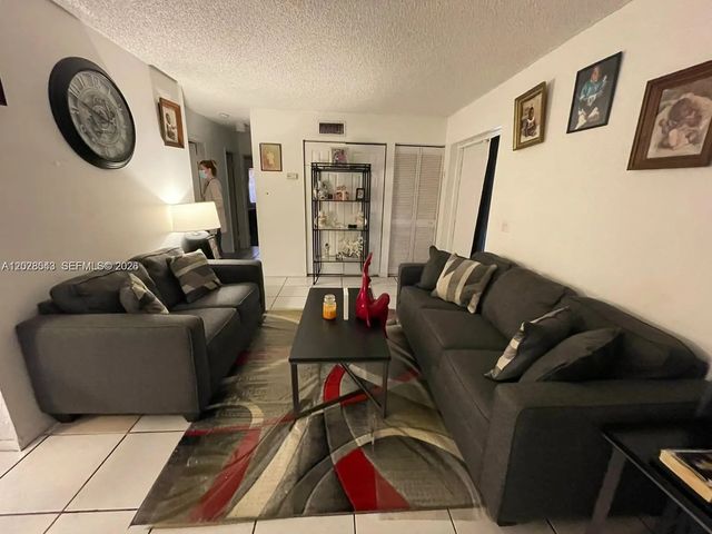 2 of 7 - 5813 Nw 21st Street #20-c, Lauderhill, FL