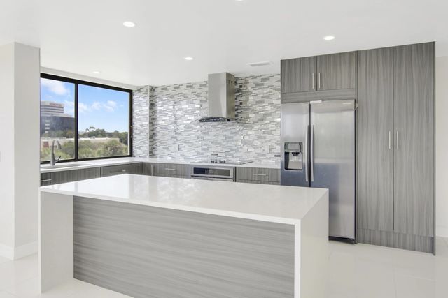 2 of 26 - 1500 Presidential Way #404, West Palm Beach, FL