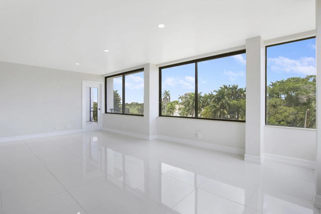 5 of 26 - 1500 Presidential Way #404, West Palm Beach, FL
