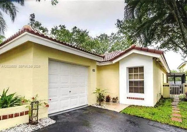 1341 Seagrape Circle, Weston