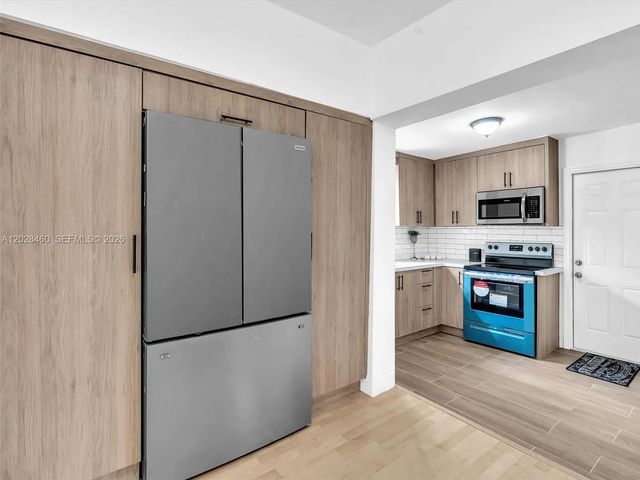3 of 78 - 1365 Ne 130th Street, North Miami, FL