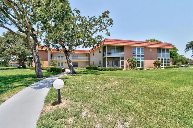 3 of 22 - 63 Woodland Drive #203/204, Vero Beach, FL