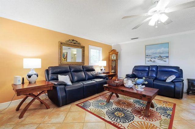 5 of 22 - 63 Woodland Drive #203/204, Vero Beach, FL