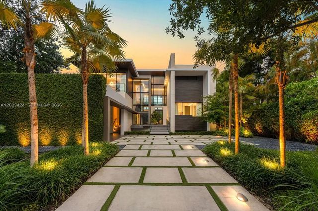 132 Paloma Drive, Coral Gables