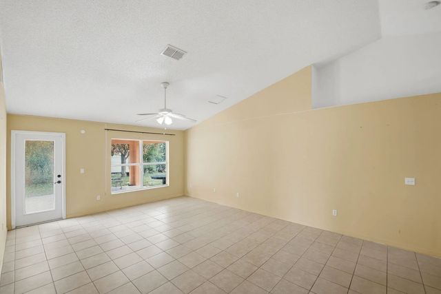 5 of 59 - 1692 Sw Lofgren Avenue, Port St. Lucie, FL