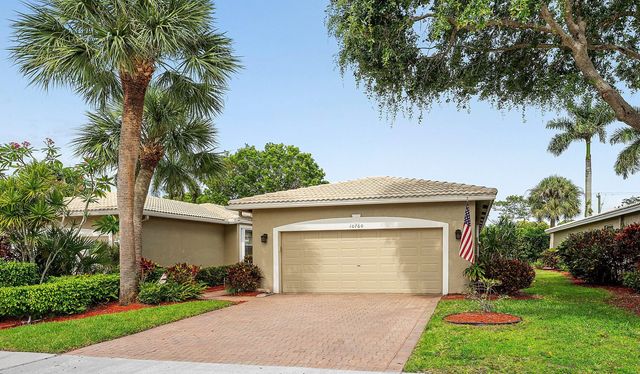 2 of 47 - 10760 Royal Caribbean Circle, Boynton Beach, FL