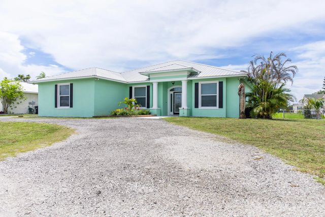 2 of 71 - 2406 Se 31st Street Se, Okeechobee, FL