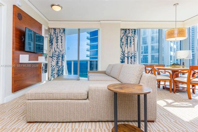 3 of 31 - 18001 Collins Avenue #1414, Sunny Isles Beach, FL