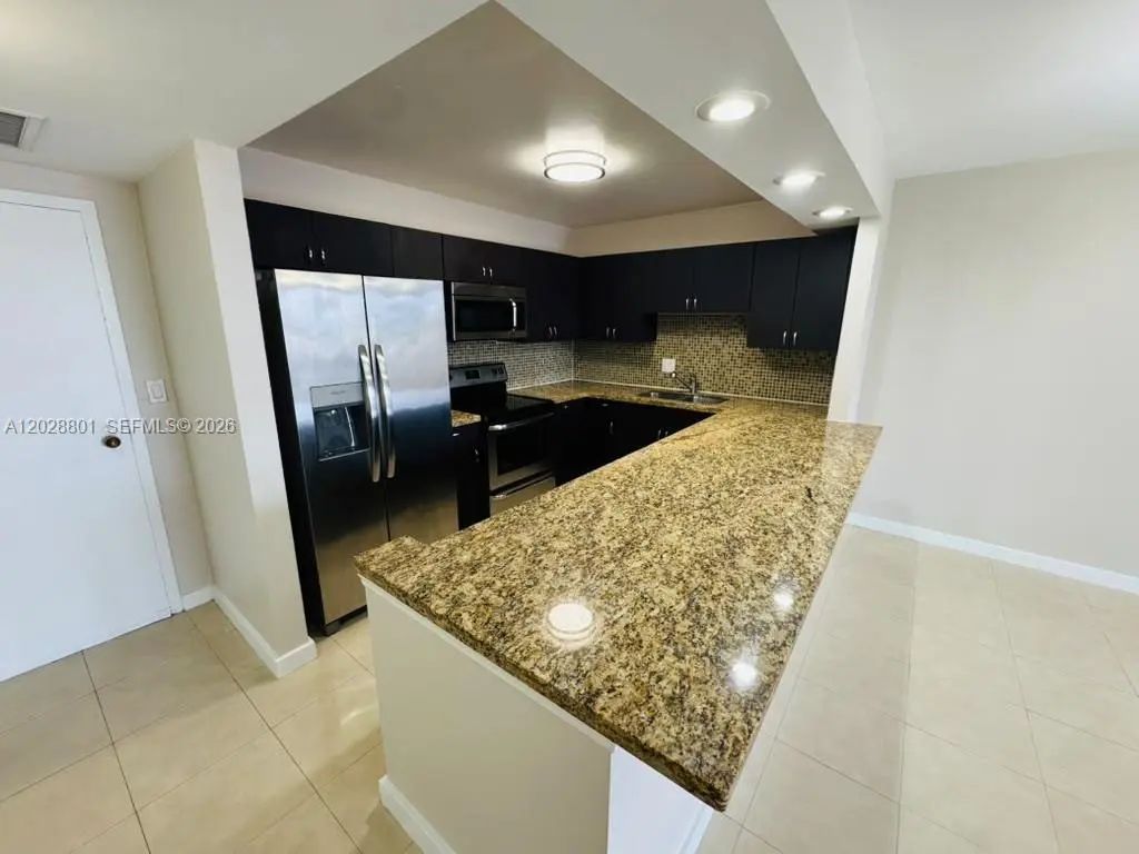2500 Parkview Drive #307, Hallandale Beach
