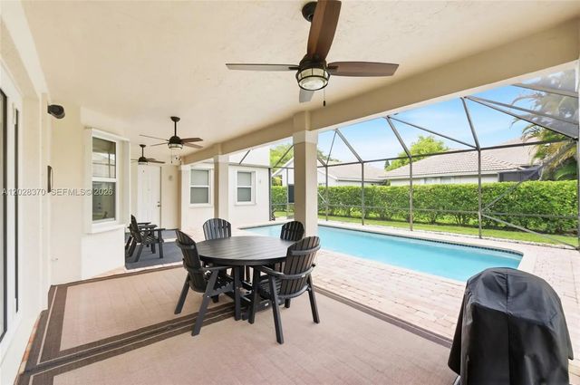 5 of 41 - 2608 Oakbrook Court, Weston, FL