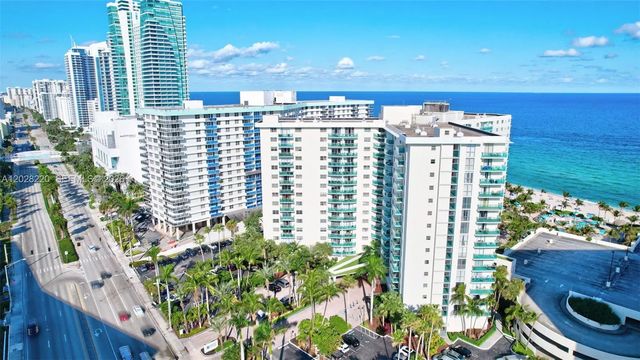 2 of 36 - 3801 S Ocean Drive #6z, Hollywood, FL