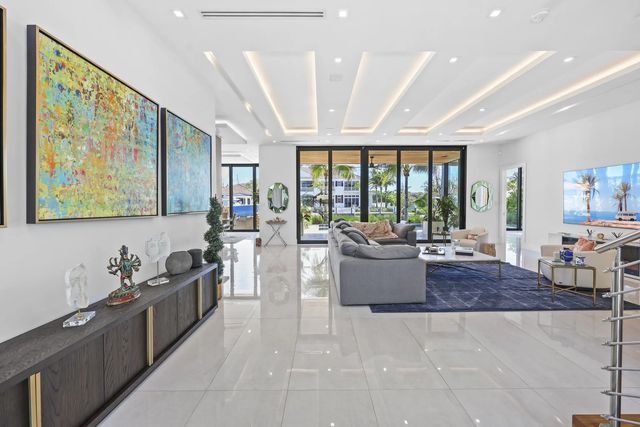 3 of 125 - 2863 Ne 27th Street, Fort Lauderdale, FL