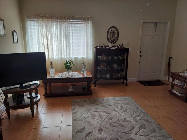 3 of 16 - 2208 Se 24th Place, Homestead, FL