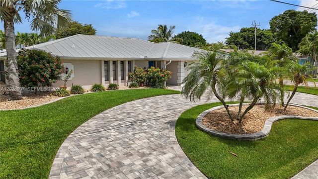 5215 Pelican Boulevard, Cape Coral
