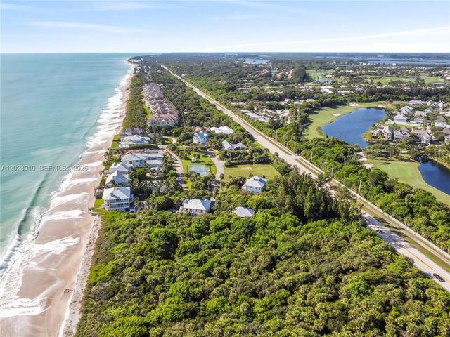 3 of 14 - 2335 Sanderling Lane, Vero Beach, FL