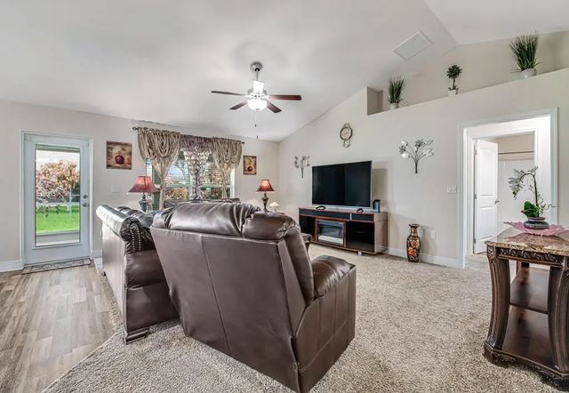 5 of 54 - 367 Sw Grimaldo Terrace, Port St. Lucie, FL