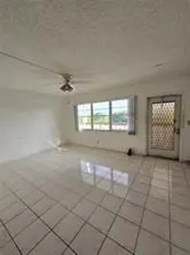 2 of 26 - 4058 E Harwood E #4058, Deerfield Beach, FL