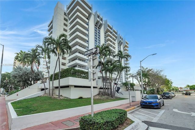 2 of 40 - 3200 Collins Avenue #12-8, Miami Beach, FL