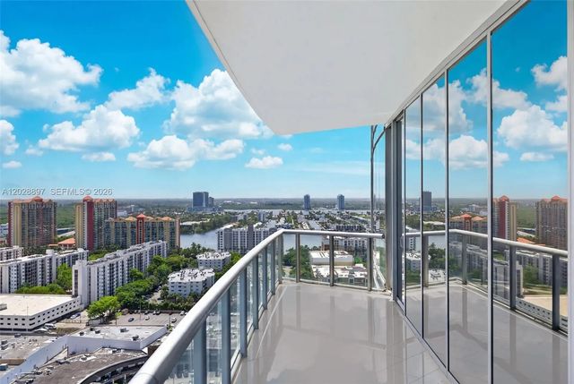 4 of 55 - 17121 Collins Avenue #2601, Sunny Isles Beach, FL