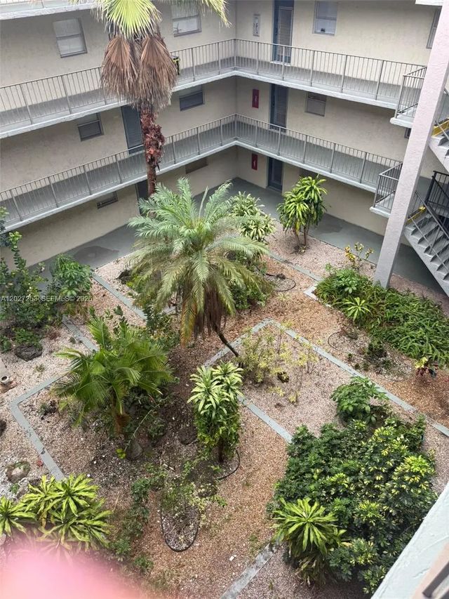 2 of 29 - 1800 Sw 81st Avenue #1411, North Lauderdale, FL