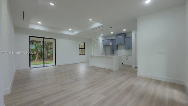 4 of 29 - 3749 Kilarney Street, Fort Myers, FL