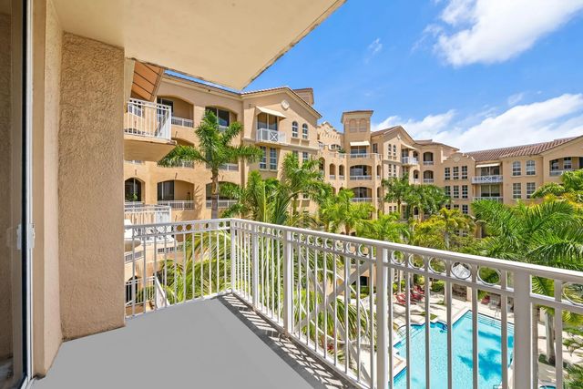 3001 Ne 185th Street #536, Aventura
