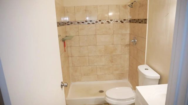 5 of 26 - 201 Maplewood Drive #201, Greenacres, FL