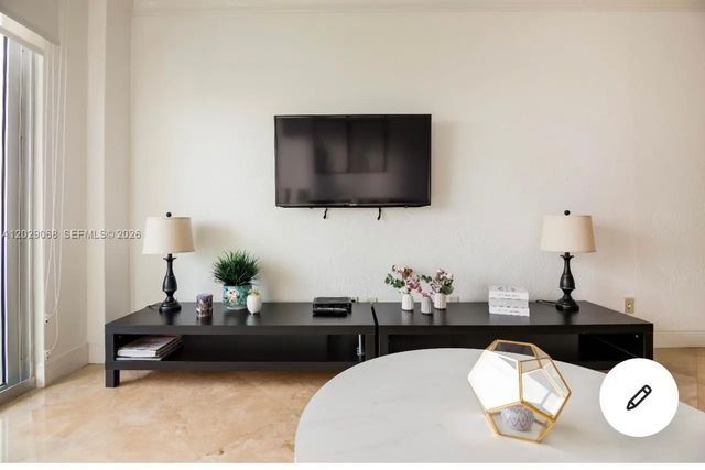 5 of 13 - 19370 Collins Avenue #1005, Sunny Isles Beach, FL