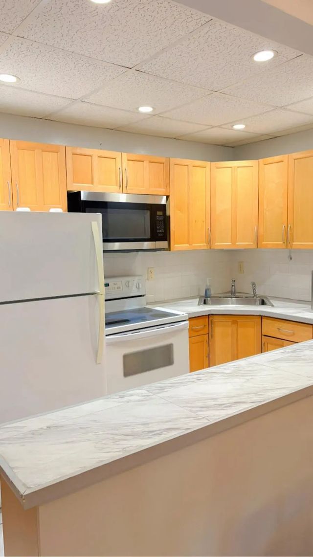 4 of 11 - 1560 Mckinley Street ##111w, Hollywood, FL