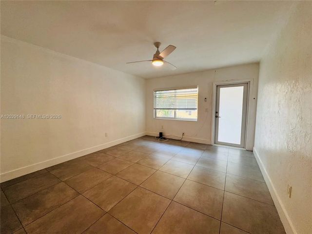 75 Washington Avenue #10, Miami Beach