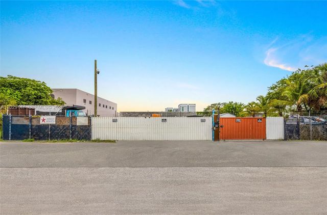 2 of 20 - 14760 Nw 24th Court, Opa-Locka, FL