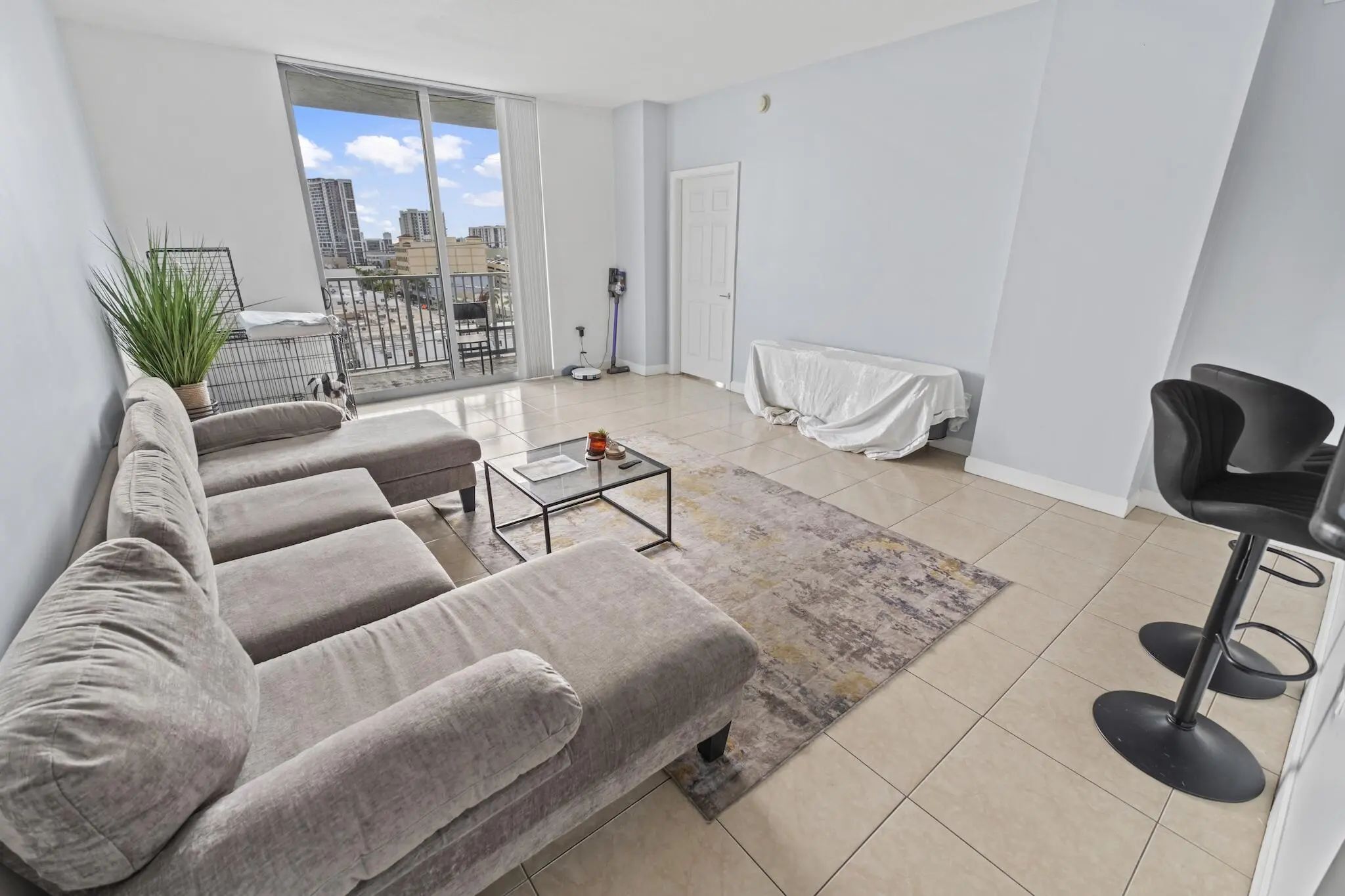 140 S Dixie Highway #813, Hollywood