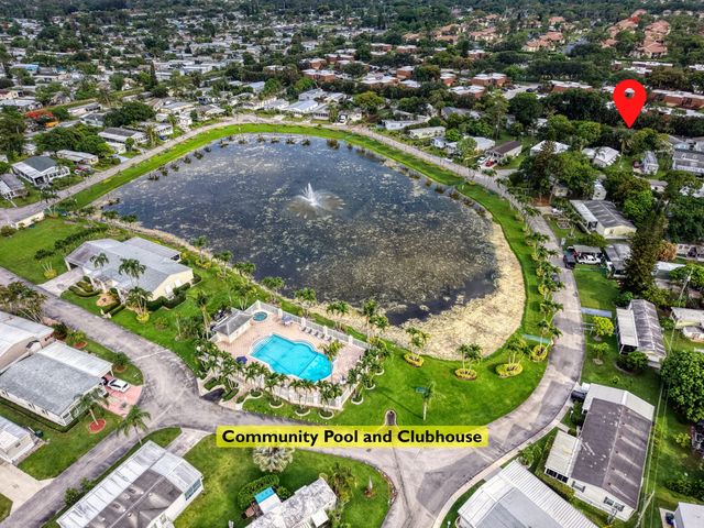 2 of 27 - 32 Lisa Lane, Greenacres, FL