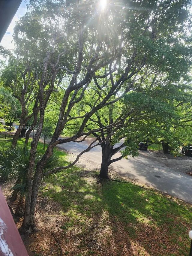2 of 4 - 1205 Mariposa Avenue #304, Coral Gables, FL
