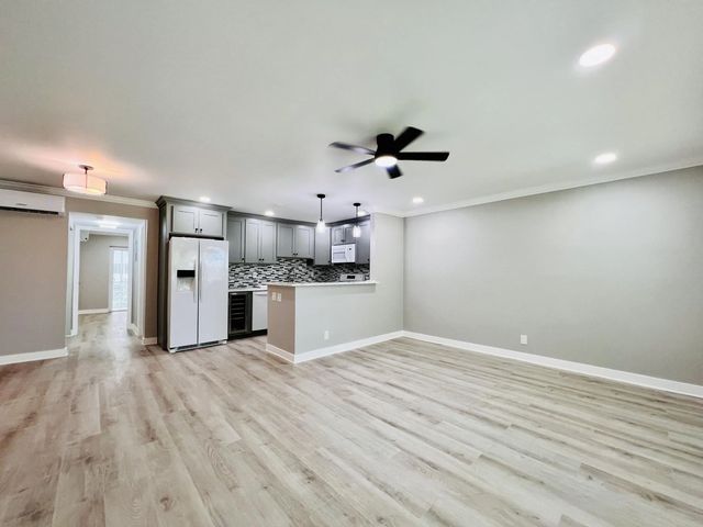 15 Bedford A, West Palm Beach