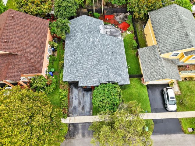 2 of 21 - 9720 Sw 12th Street, Pembroke Pines, FL