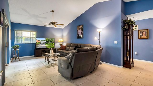 3 of 21 - 9720 Sw 12th Street, Pembroke Pines, FL