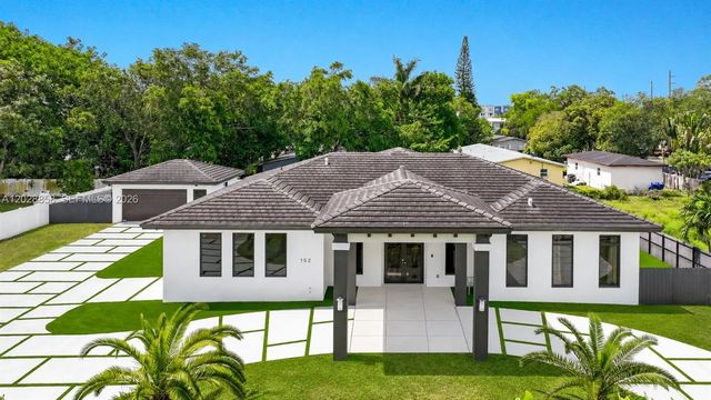 152 Nw 165th Street, Miami
