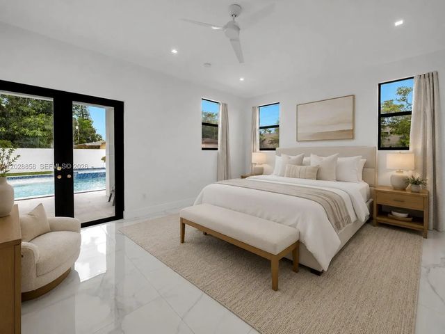 4 of 30 - 152 Nw 165th Street, Miami, FL