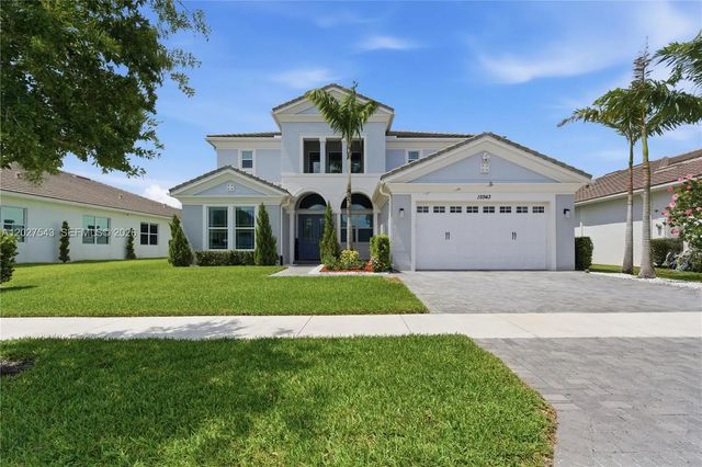 2 of 63 - 15943 Whippoorwill Circle, Westlake, FL