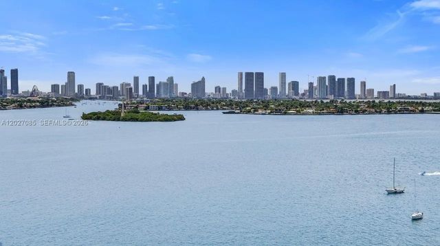 3 of 43 - 1228 West Avenue #1404, Miami Beach, FL
