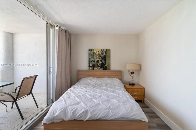 5 of 30 - 1717 N Bayshore Drive #a-2837, Miami, FL