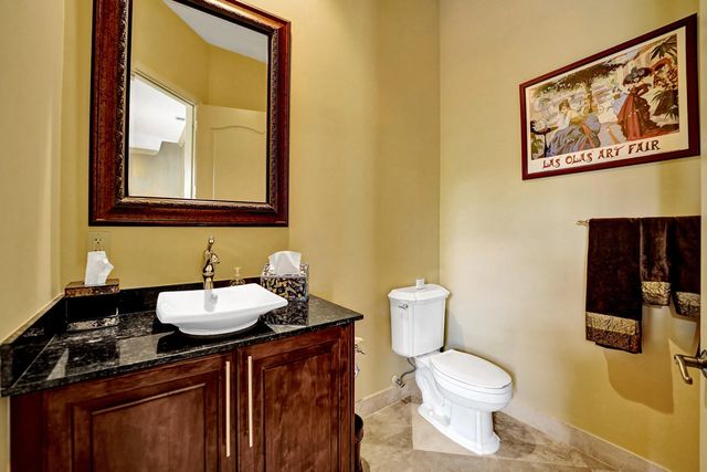 4 of 46 - 1400 Ne 24th Street #1400, Wilton Manors, FL