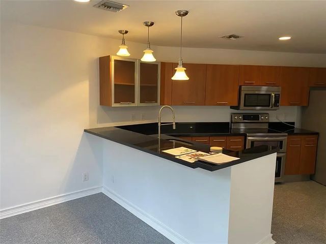 5 of 20 - 101 Se 15th Avenue #e, Fort Lauderdale, FL