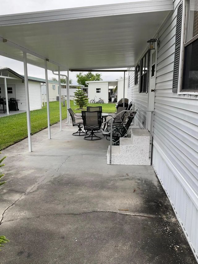 2 of 10 - 1601 Us, Okeechobee, FL