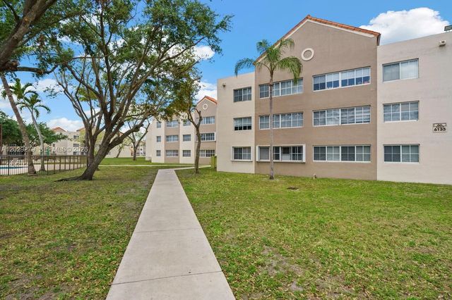 6135 Nw 186th Street #202, Hialeah