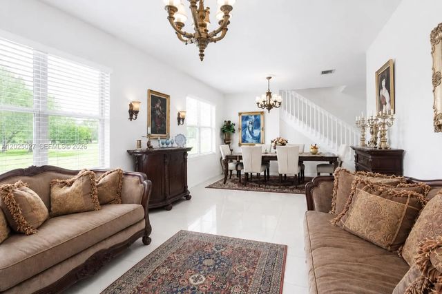 4 of 41 - 19220 Ne 9th Place, Miami, FL